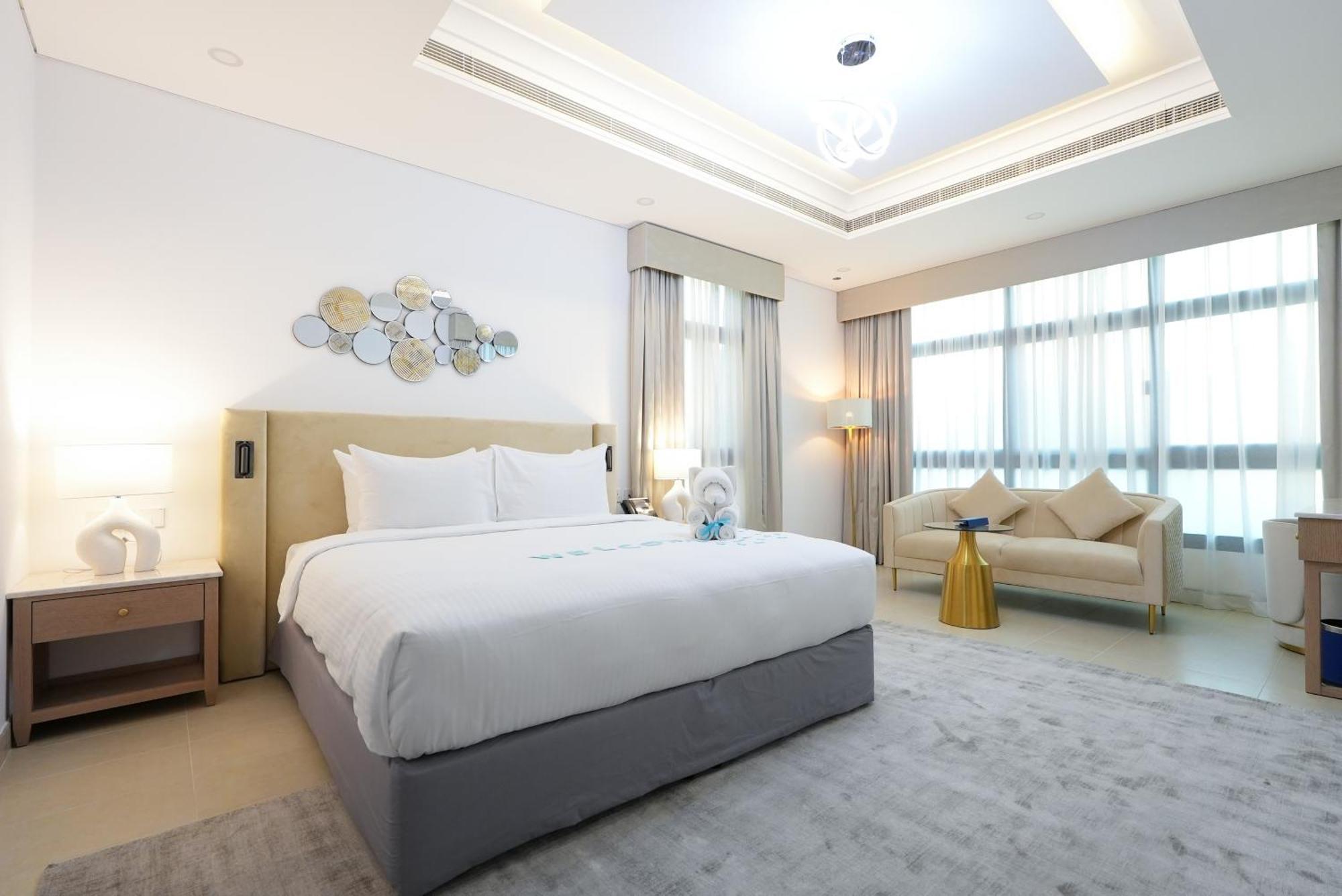 Roda Beach Resort 3*