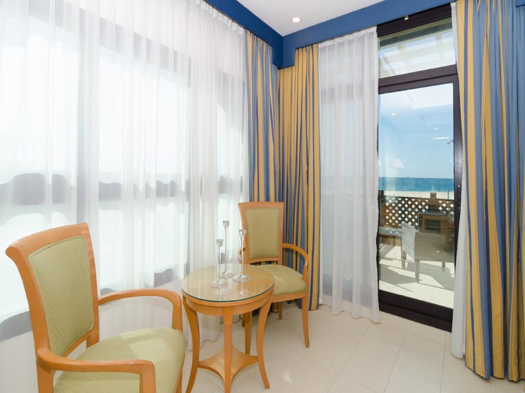 Resort Roda Beach 3*