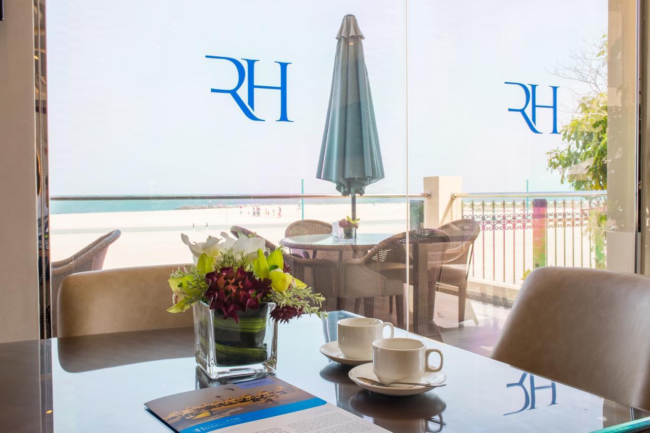 Roda Beach Resort 3*